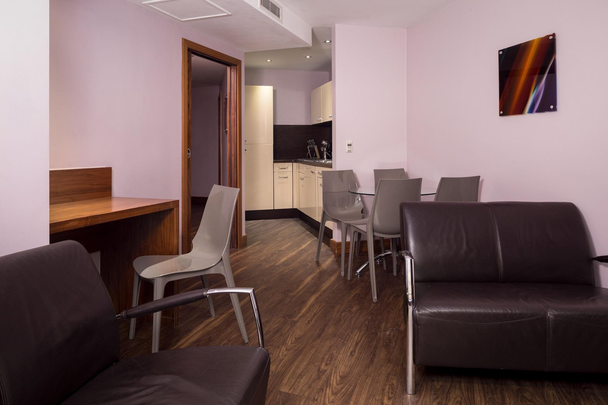 Roomzzz Leeds City Exterior foto