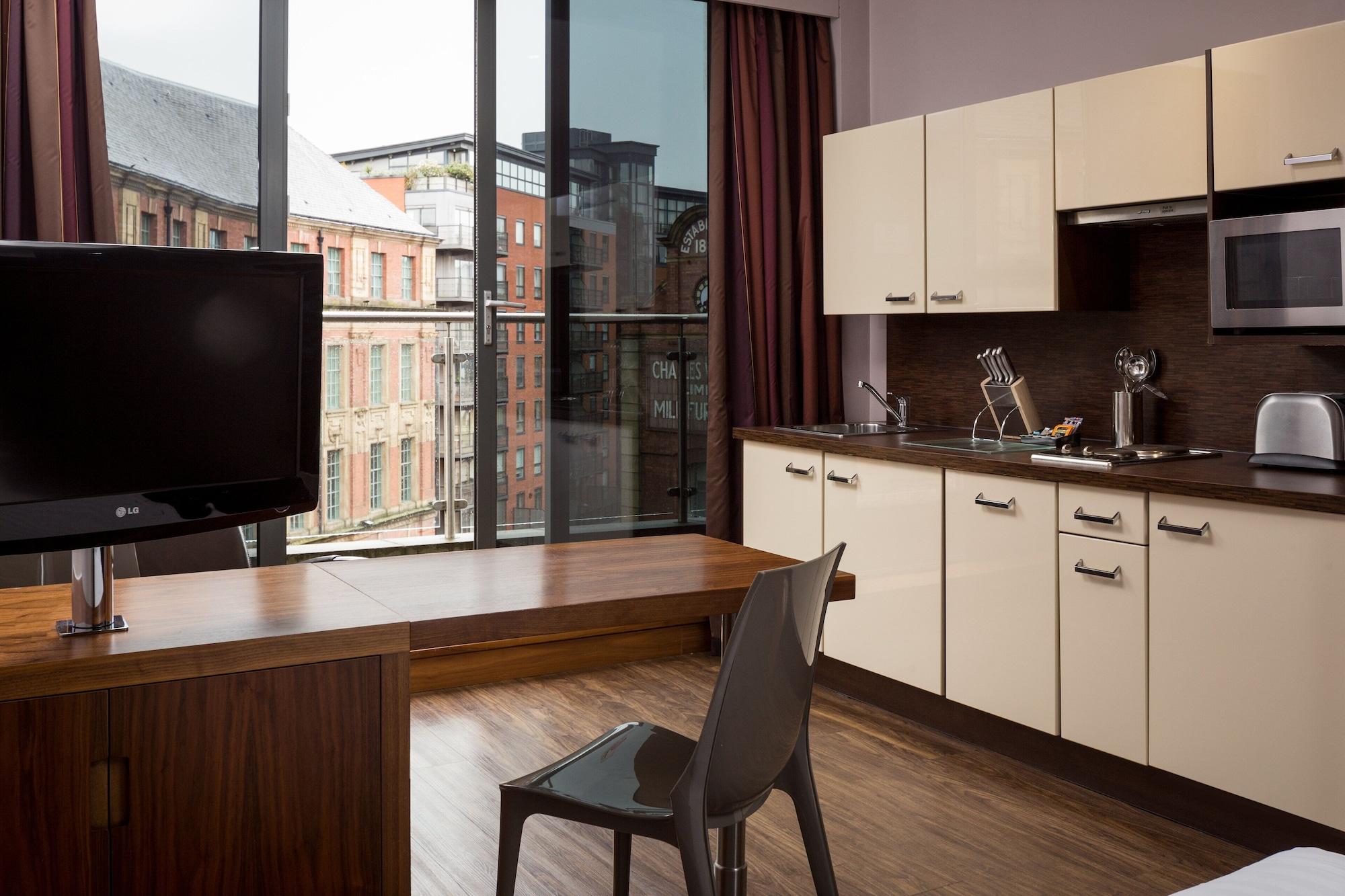 Roomzzz Leeds City Exterior foto