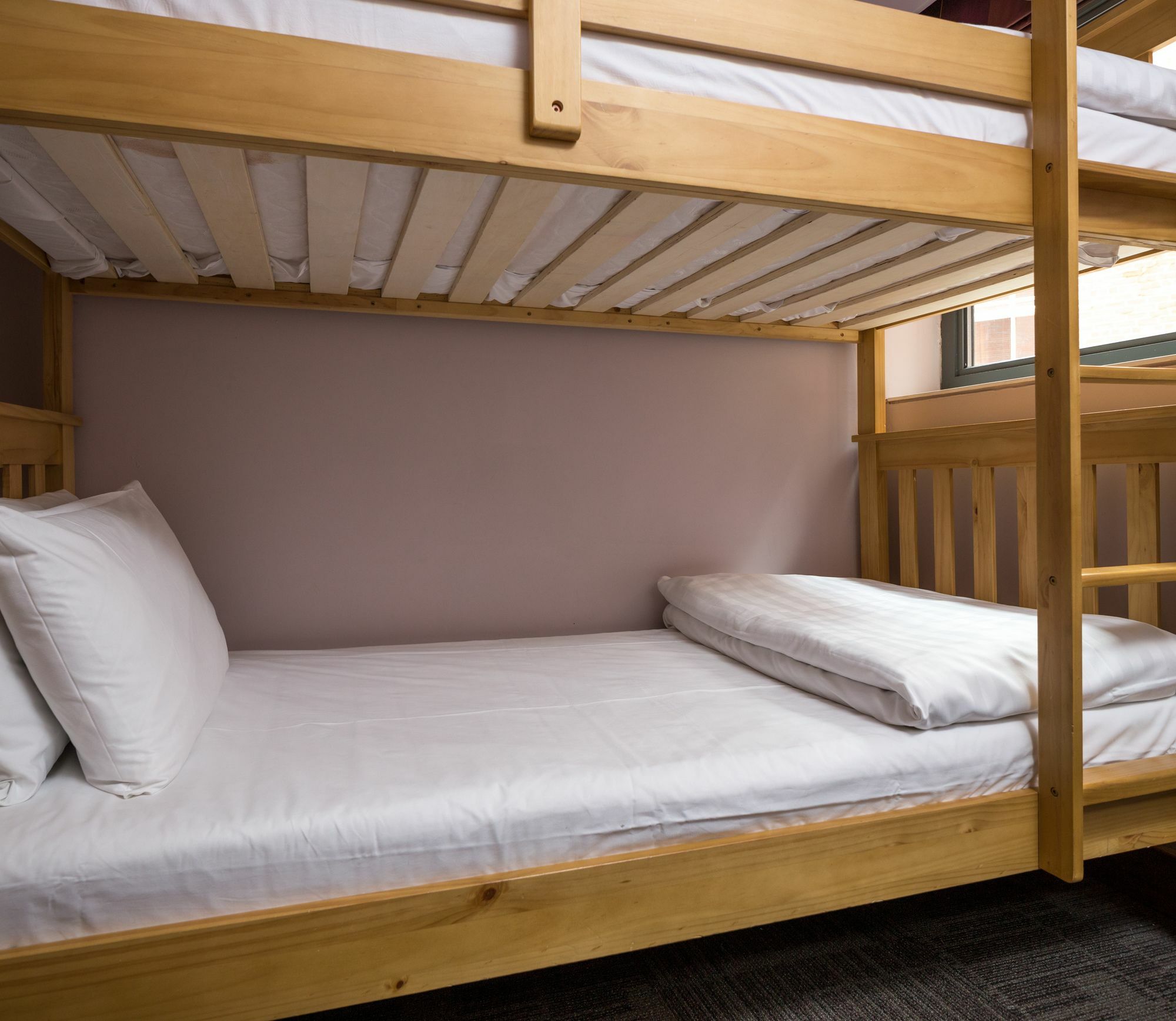 Roomzzz Leeds City Exterior foto